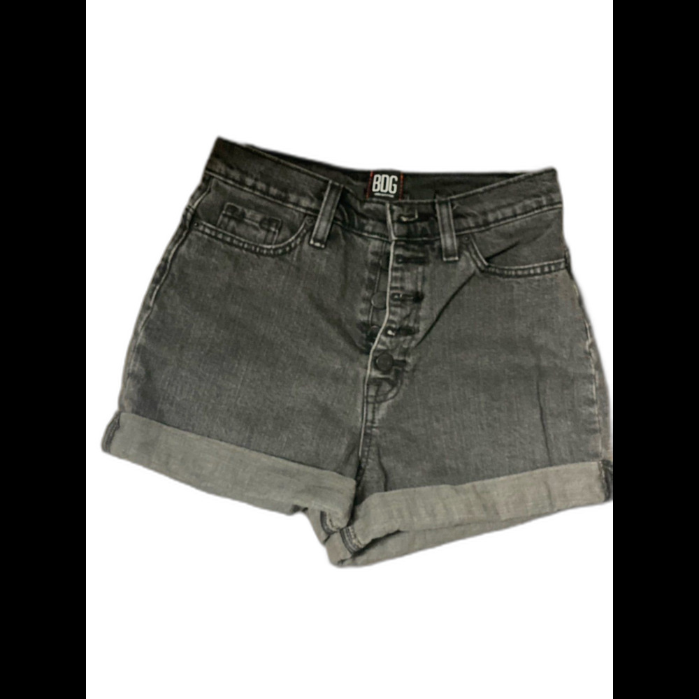 BDG HIGH RISE MOM SHORTS SZ 25